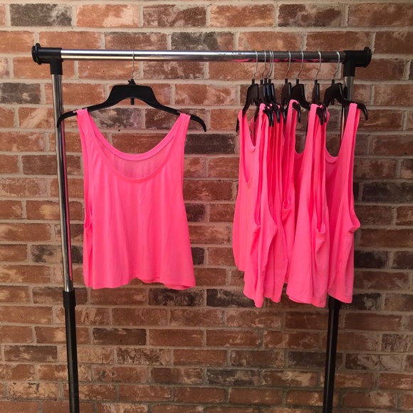 Neon Pink croptop/ shirts for impressions - Picture 2 of 2